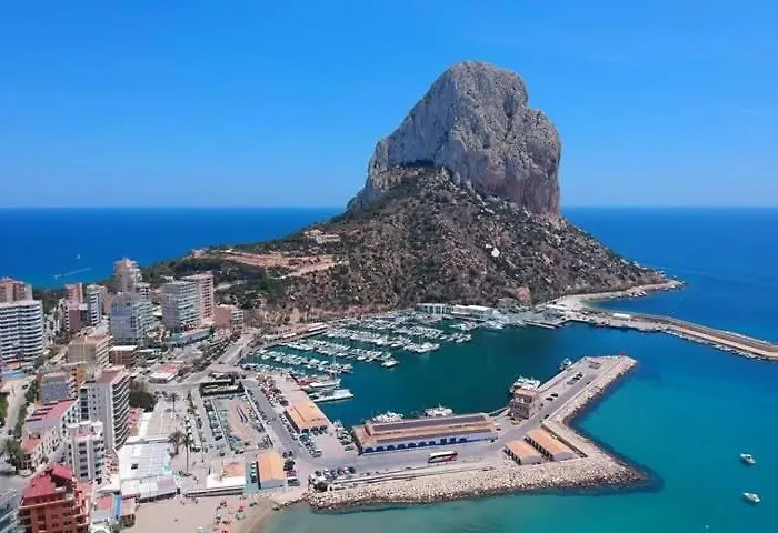 Spacious Comfortable Luxury 2 Bed/2 Bath Port *