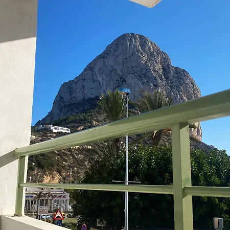 Spacious Pet Friendly Luxury 2 Bed 2 Bath Calpe Port Apartment With Private Parking קלפה