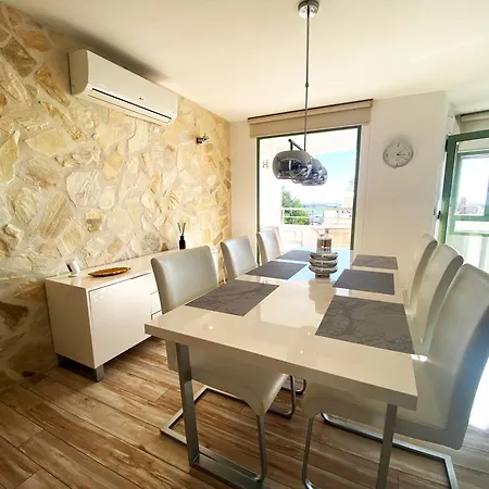 Spacious Pet Friendly Luxury 2 Bed 2 Bath Calpe Port Apartment With Private Parking Calp