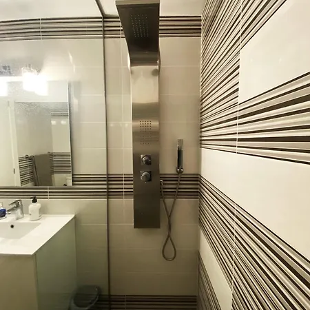 شقة Spacious Comfortable Luxury 2 Bed/2 Bath Port كاليبي