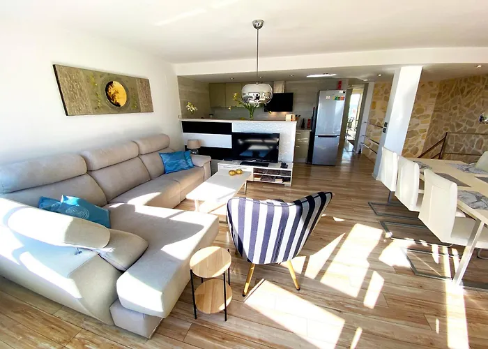 Spacious Comfortable Luxury 2 Bed/2 Bath Port Кальпе