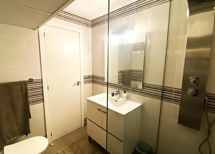 Spacious Comfortable Luxury 2 Bed/2 Bath Port Апартаменти Кальпе