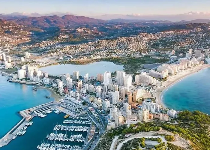 Spacious Comfortable Luxury 2 Bed/2 Bath Port